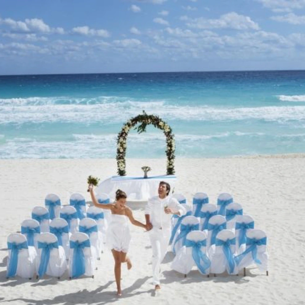 Beach wedding venue at Occidental Tucancún