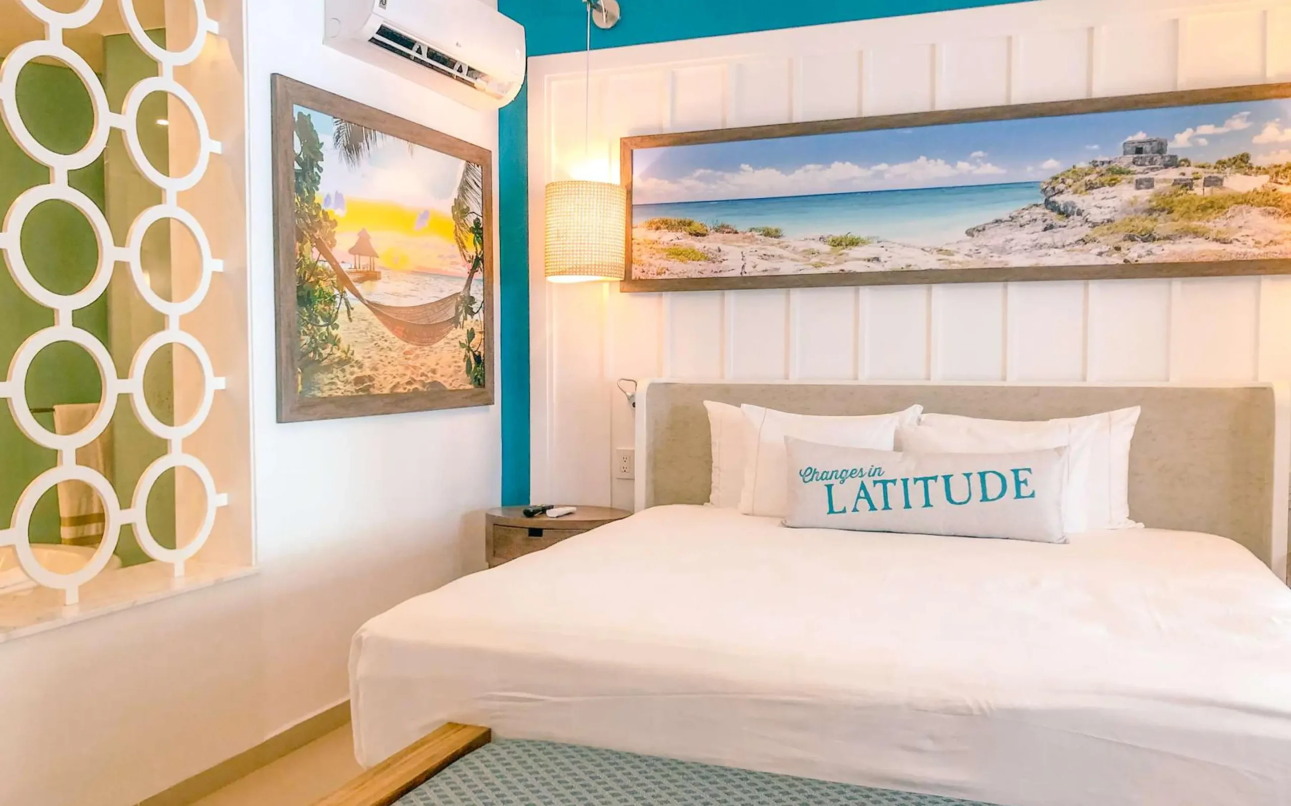Paradise Suite at Margaritaville Island Reserve Riviera Cancún