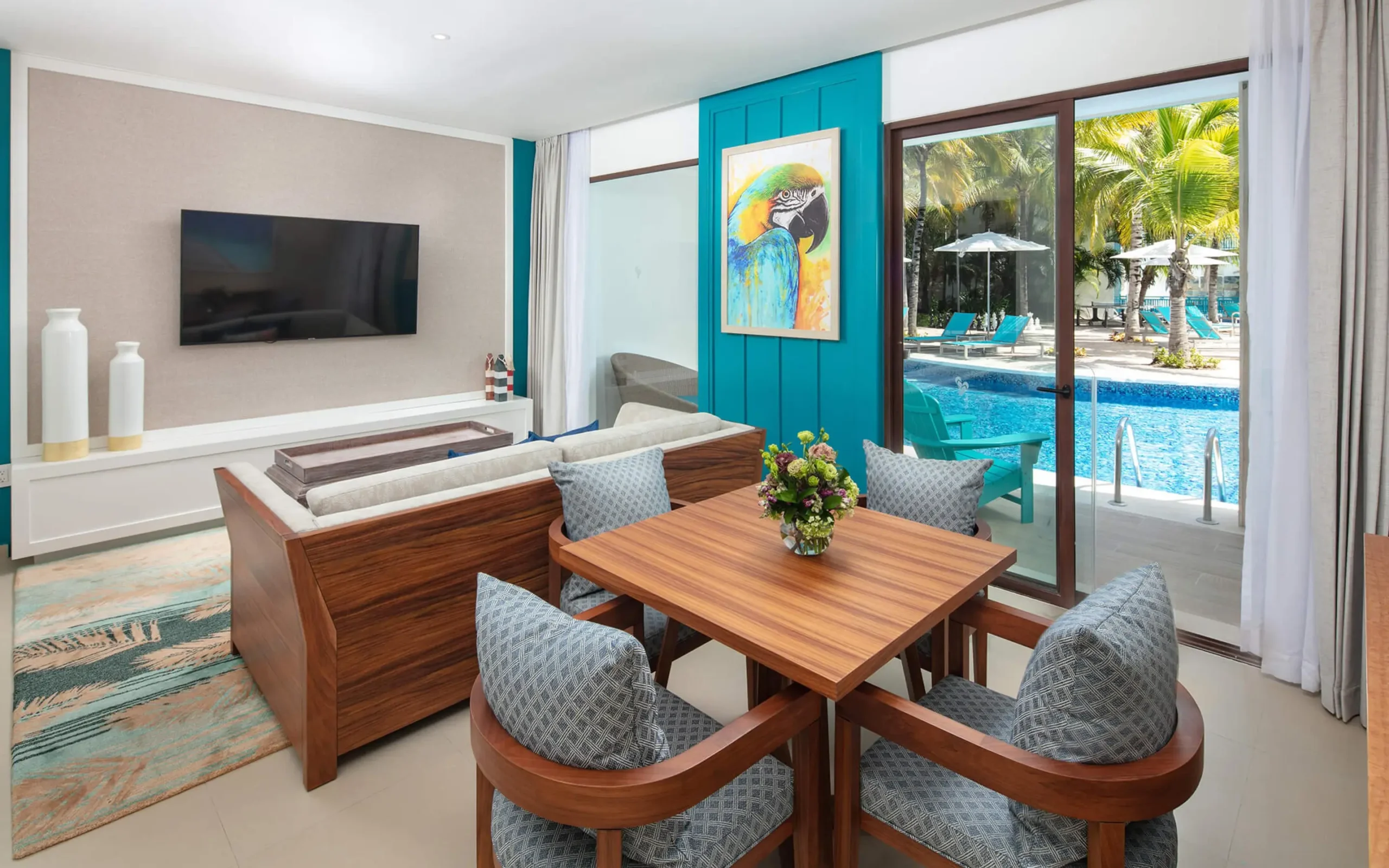 Presidential Swim-Up Chill Out Suite at Margaritaville Island Reserve Riviera Cancún