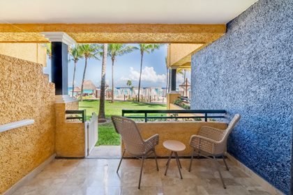 Junior Suite Ocean Front Beach Access at Iberostar Waves Tucan