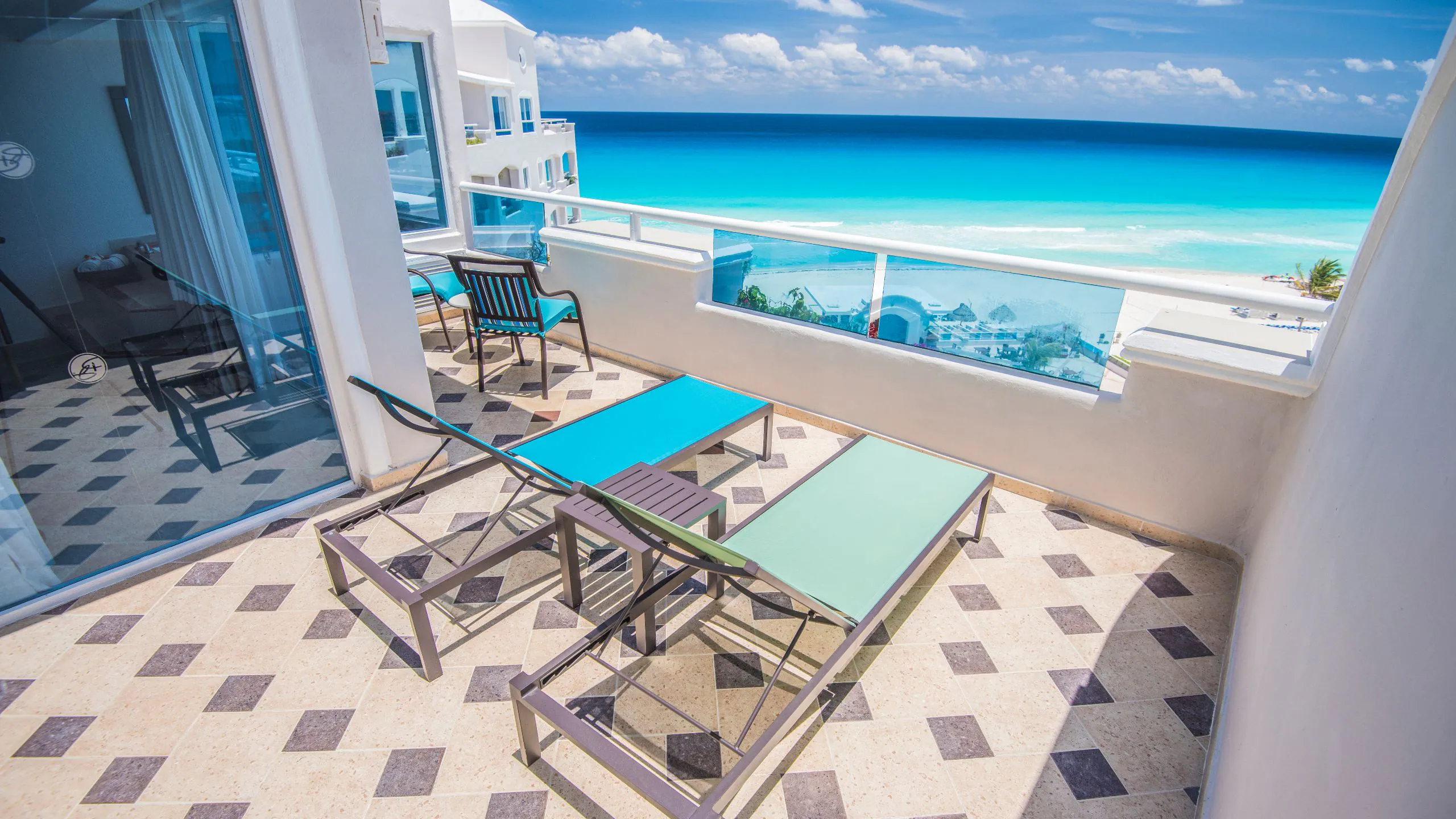 Master Suite Ocean Wiew King at Sunscape Cancun Resort & Spa